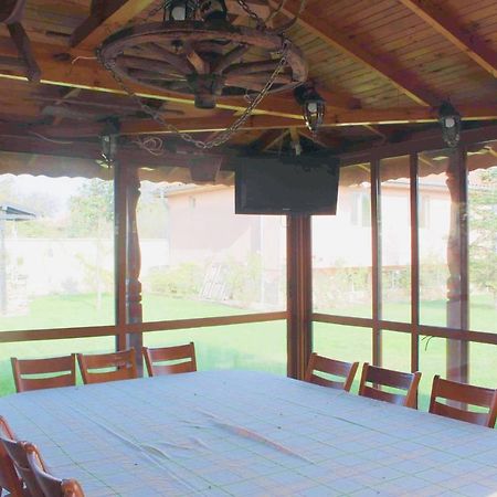 Ezerets Guest House Anita Ngoại thất bức ảnh