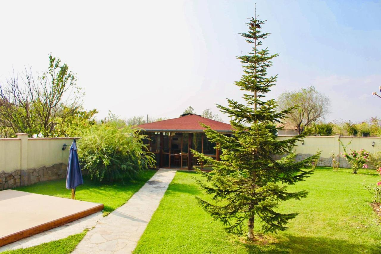 Ezerets Guest House Anita Ngoại thất bức ảnh